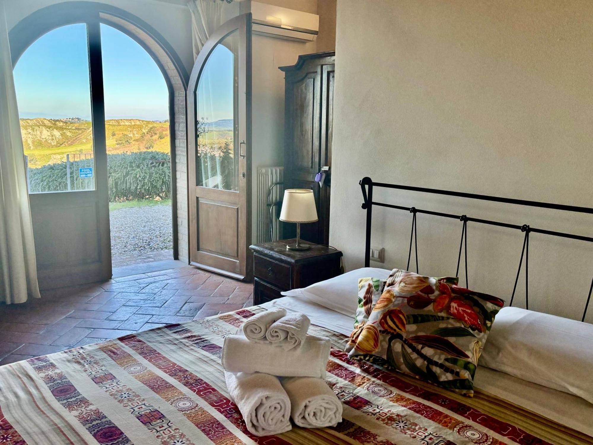 Agriturismo Podere Marcampo Волтера Екстериор снимка
