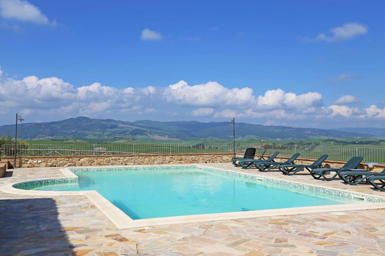 Agriturismo Podere Marcampo Волтера Екстериор снимка